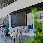 Apartment Blue Coast Seaview