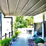 Apartment Blue Coast Seaview *